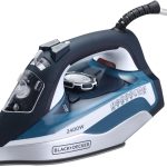 مكواة بخار 2400 واط 90 جرام/دقيقة من بلاك + ديكر، سعة ماء 380 مل، قاعدة مطلية بالسيراميك مع تنظيف ذاتي مضاد للتكلس والتنقيط مع خاصية الاغلاق التلقائي لازالة التجاعيد العنيدة X2150-B5، ضمان لمدة عامين