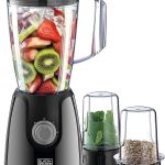 خلاط مع مطحنة من بلاك اند ديكر بقدرة 400 واط وسعة 1.5 لتر مع 2 مطحنة طحن 300 مل وشفرتين من الستانلس ستيل واثنين من التحكم في النبض لطحن اعشاب القهوة، ضمان لمدة عامين، BX440-B5