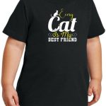 تي شيرت للاولاد بتصميم يوم القط الدولي - رقبة دائرية واكمام قصيرة من القطن الناعم - تي شيرت بطباعة جرافيك على شكل قطة للاولاد - مثالي للملابس الكاجوال والمدرسة والانشطة الخارجية