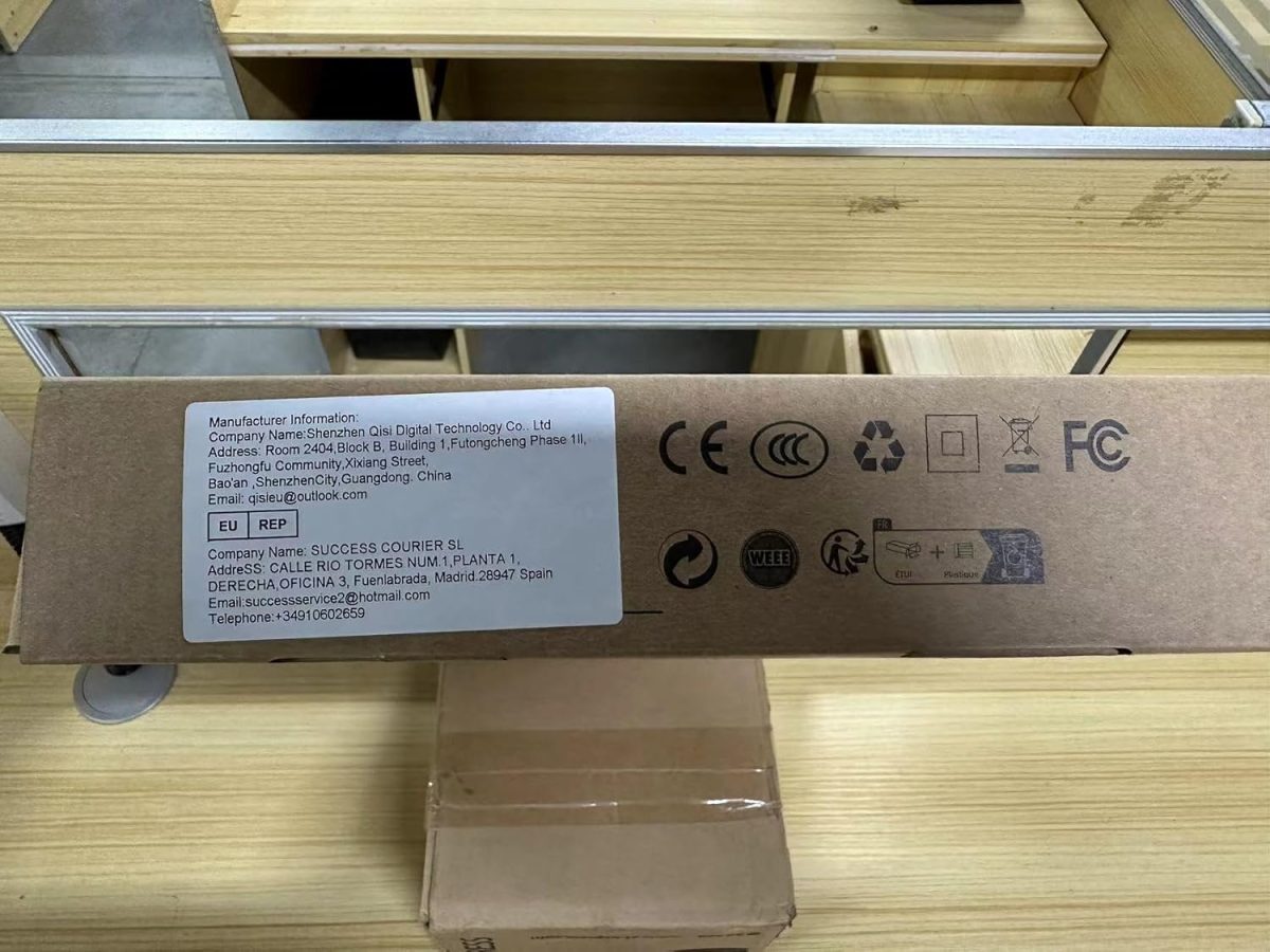 ⁦Morostron 15.6 Inch Touch Laptop with Full Metal Housing High-End 16GB DDR4+512GB SSD, Quad-Core N95 3.4GHz Processor, 1920×1080 Full HD IPS Screen⁩ - الصورة ⁦10⁩