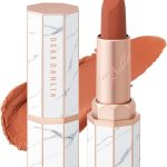 دير داهلي احمر شفاه مات من ليب بارادايس بلون كهرماني نباتي لم يتم اختباره على الحيوانات، زيوت عطرية معطرة بشكل طبيعي، لون عالي الصبغة