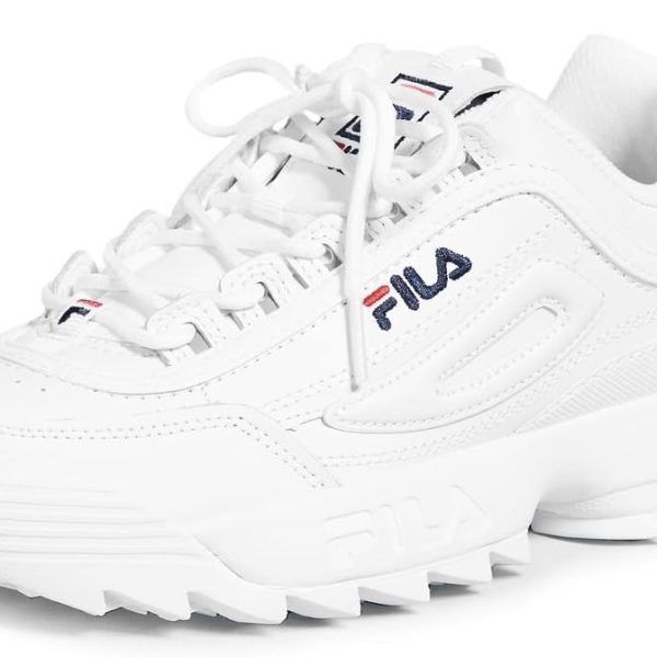 حذاء رياضي نسائي منخفض الرقبة من Fila