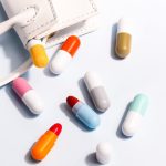 ⁦مجموعة احمر شفاه للنساء من 16 قطعة، احمر شفاه مرطب صغير مخملي يدوم طويلا ومقاوم للماء وغير لاصق يدوم 24 ساعة مقاوم للتلطخ بلون دائم يحافظ على الترطيب، هدية مكياج⁩ - الصورة ⁦6⁩