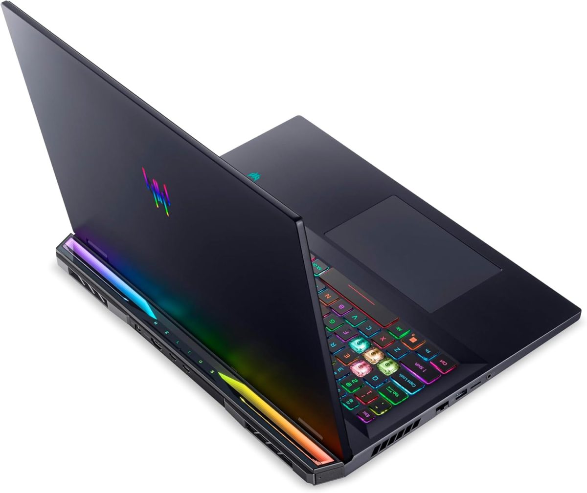 ⁦ايسر لابتوب العاب بريداتور هيليوس 18 PH18 الجيل 14 كور i9-14900HX 24 نواة حتى 5.80GHz/32GB DDR5 5600MHz/1TB SED SSD/12GB انفيديا RTX4080/18 انش WQXGA IPS 240Hz/كيلر واي فاي 7/RGB KB/ويندوز 11/11/أبي⁩ - الصورة ⁦5⁩