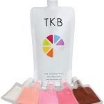 تي كيه بي ترادينك، ال ال سي مجموعة كريم اساس وملمع الشفاه