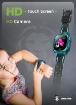 ⁦جرين ليون ساعة ذكية للاطفال سلسلة 5 بشاشة لمس HD وكاميرا HD ومصباح يدوي وموقع وسياج ومنبه متعددة اللغات وسعة بطارية 400mAh وشاشة 1.44 انش 128×128 بكسل ووقت استعداد 5 ايام من الجيل الثاني - ازرق⁩ - الصورة ⁦2⁩
