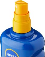 ⁦NIVEA SUN Protect & Moisture Sun Spray SPF 50+ (200ml) Moisturising Suncream Spray with SPF 50+ Advanced Sunscreen Providing Immediate Effective UVA + UVB Protection⁩ - الصورة ⁦3⁩