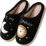 هوماركت شبشب بتصميم كرتوني، شبشب مغلق من الامام، دافئ، مضاد للانزلاق، كلاسيكي جيد التهوية، حذاء منزلي مريح للاستخدام الداخلي والخارجي