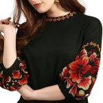 ريتراس بلوزة مطرزة بقصة عادية للنساء