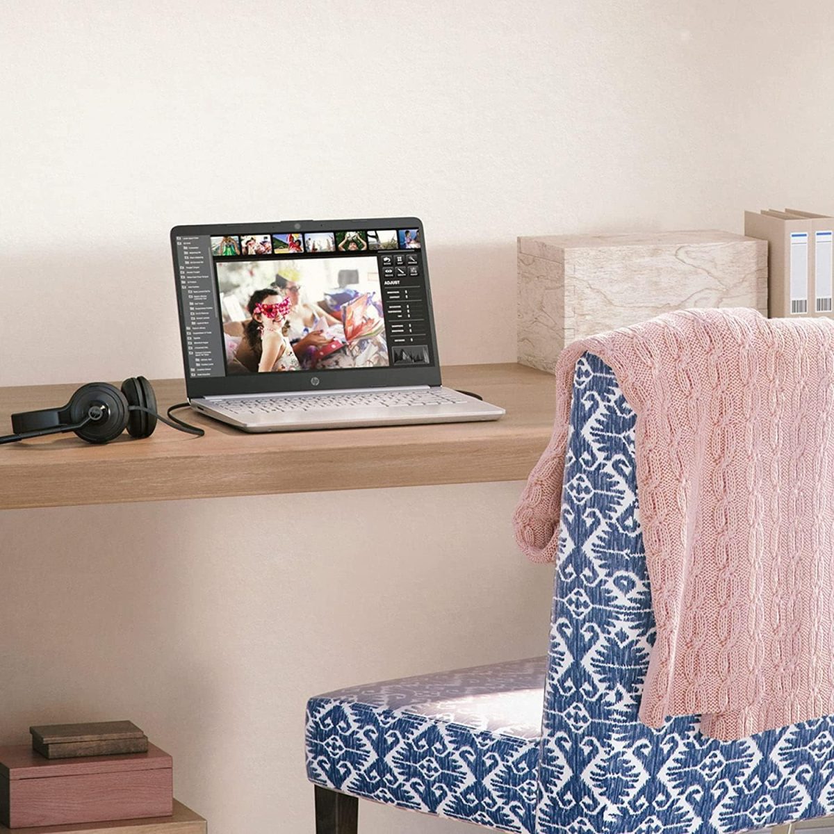 ⁦HP احدث لابتوب 14 انش HD للاعمال رباعي النواة i5-1135G7 (حتى 4.2GHz افضل من i7-1060G7) وRAM 16GB وSSD PCIe 1TB وبطاقة عرض مرئي ايرس Xe وكاميرا ويب وواي فاي وبلوتوث وويندوز 11 هوم مع ملحقات جي ام⁩ - الصورة ⁦7⁩