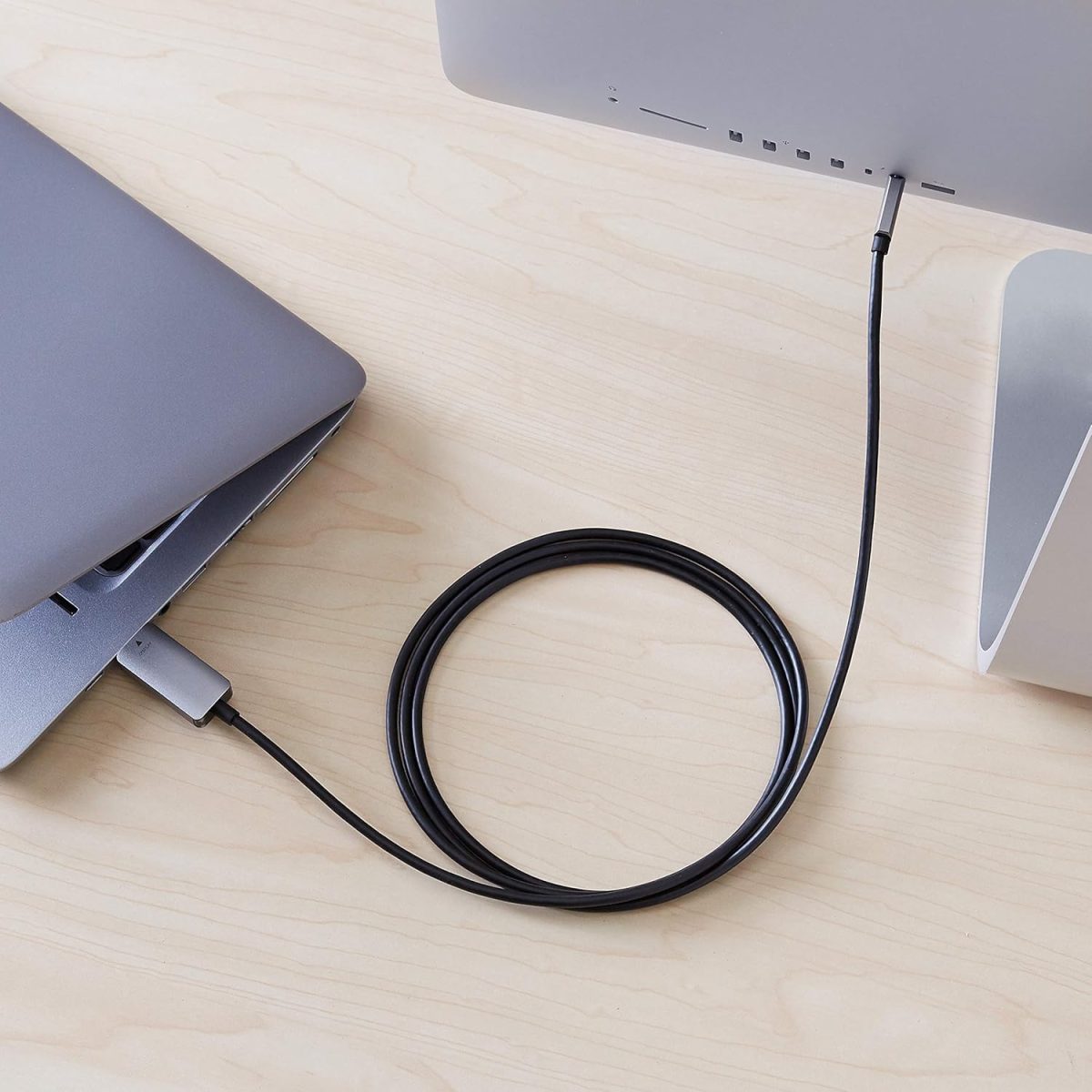 ⁦كيبل من USB سي إلى منفذ العرض مصنوع من الالومنيوم من امازون بيسكس - 6 قدم⁩ - الصورة ⁦6⁩