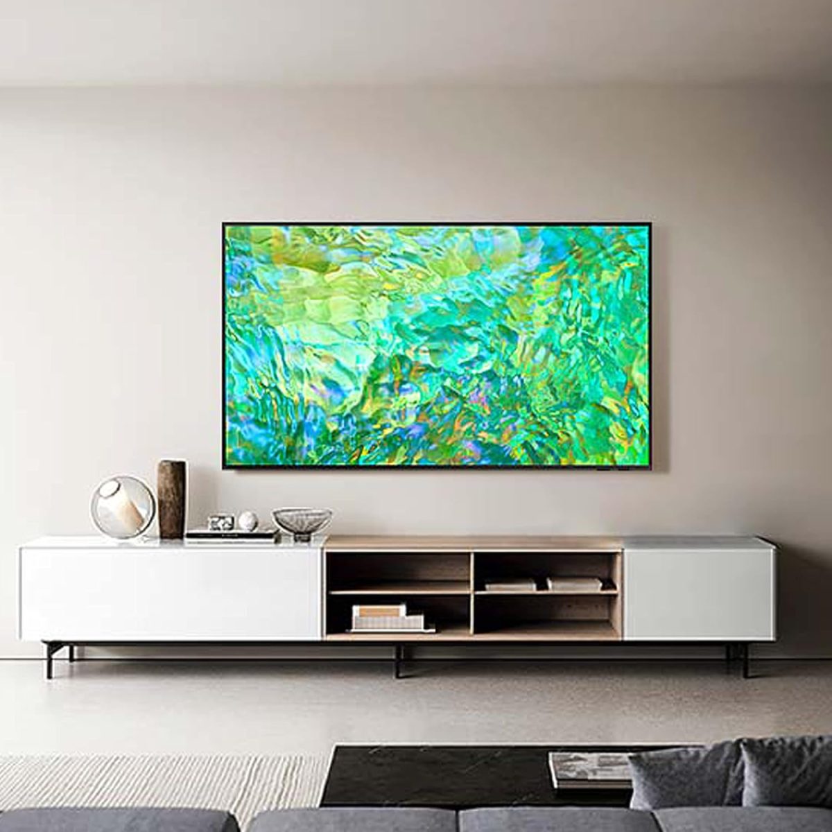 ⁦سامسونج معالج كريستال UHD UHD بدقة 4 كيه مقاس 75 انش بدقة 4 كيه، لون كريستالي ديناميكي ايرسليم UA75CU8000UXZN - ضمان لمدة عام (موديل 2023 - نسخة الامارات العربية المتحدة)⁩ - الصورة ⁦4⁩