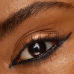 ⁦كاتريس قلم تحديد عيون جل فائق مقاوم للماء حتى 20 ساعة، 0.28 غرام، 010 اسود⁩ - الصورة ⁦5⁩