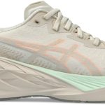 اسيكس حذاء رياضي للنساء من نوفابلاست 4