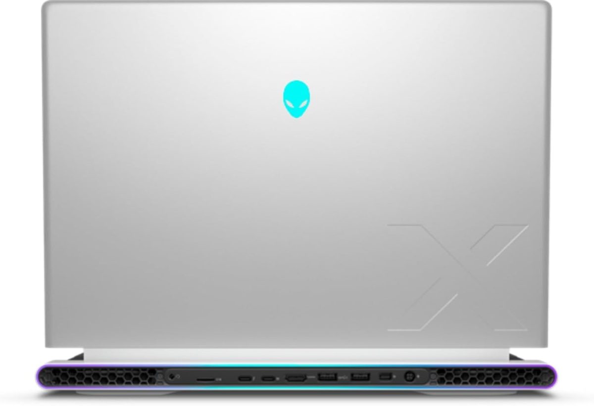 ⁦ديل لابتوب العاب الين وير X16 R1 (2023) | 16 انش 240Hz QHD+ | كور i7-13700H 16GB RAM 1TB SSD- RTX 4070 8GB | 14 نواة عند 5GHz ويندوز 11 برو (مجدد)⁩ - الصورة ⁦5⁩