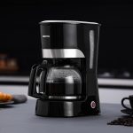 ⁦Geepas-Coffee Maker, 1.5L Filter Coffee Machine, GCM6103 | High Temperature Glass Carafe | Keep Warm & Anti-Drip Function | Reusable Filter | On/Off Switch with Indicator Light⁩ - الصورة ⁦2⁩