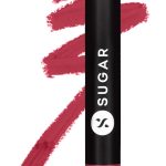 سوغار كوزماتيكس احمر شفاه مات از هيل كرايون للنساء | يدوم حتى 8 ساعات فما فوق | قلم شفاه مع مبراة | 2.5 غرام - 28 هوني رايدر