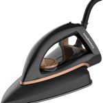 مكواة جافة انستا جلايد بطلاء اميريكان هيريتيج IN_73896 1000 وات من كرومبتون - اسود