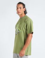 ⁦Calvin Klein Jeans mens Monogram Tshirts⁩ - الصورة ⁦4⁩