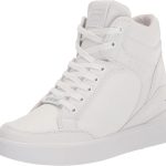 GUESS Guess 141 womens Trainers & Sneakers