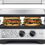 ساج - شواية باربيكيو اند بريس مع تحكم مستقل في درجة الحرارة، وضع شواء مسطح مفتوح، وظائف البانيني والبرجر وشرائح اللحم المبرمجة مسبقًا - اصدار الامارات العربية المتحدة، ضمان لمدة عامين من الشركة