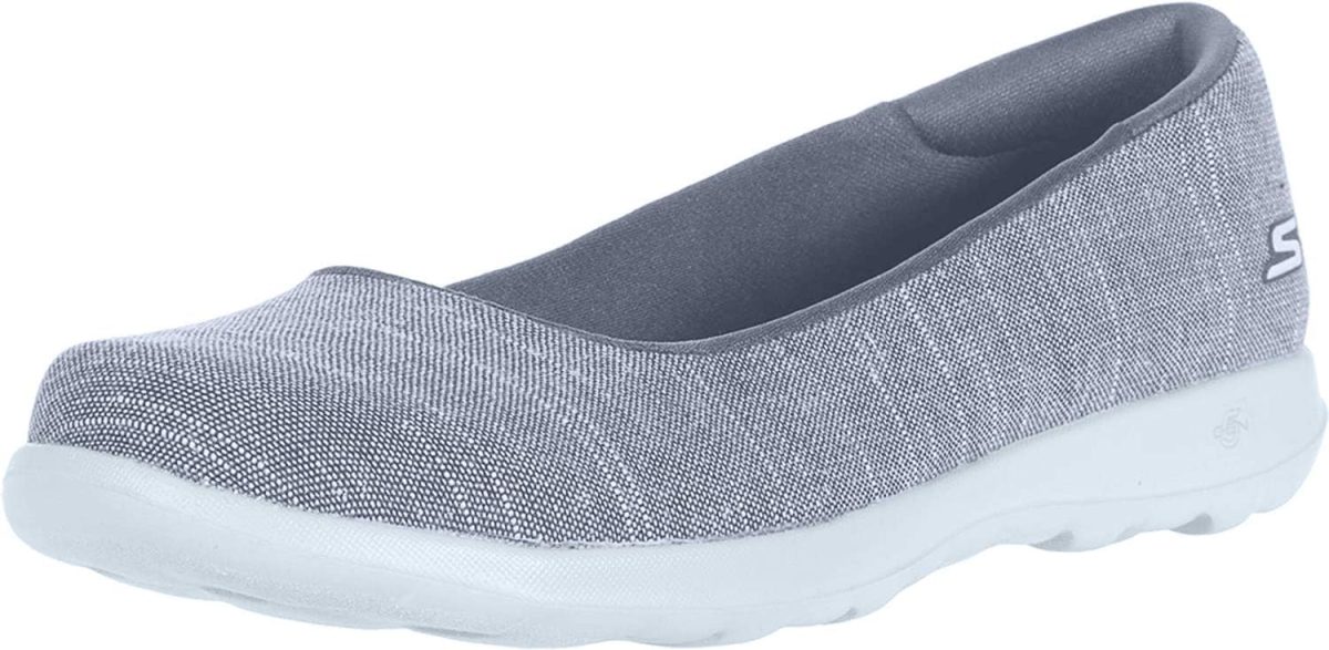 ⁦حذاء باليه مسطح للنساء من Skechers⁩ - الصورة ⁦2⁩