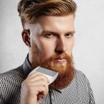⁦افول لايف مشط معدني للشعر واللحية من الستانلس ستيل - مشط لحية مزدوج الحركة مضاد للكهرباء الساكنة - مشط بحجم بطاقة الائتمان مثالي للمحفظة والجيب - يقدم في صندوق هدايا (مشط من الستانلس ستيل (قطعتان)⁩ - الصورة ⁦4⁩
