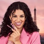 ⁦بورجوا قلم تحديد الشفاه فيلفيت كونتور 33 روز ووتر يحدد الشفاه، ملمس كريمي غير لامع، تطبيق دقيق، زبدة الشيا، زيت بذور العنب، يدوم لمدة 8 ساعات، بدون ريش او تلطيخ، 1.14 غرام⁩ - الصورة ⁦4⁩