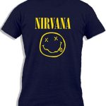 تي شيرت قطن للرجال مطبوع عليه عبارة «Ay Cabron™ Nirvana Crazy Face | Rock Band Smiley Face | موسيقى الروك باند | موسيقى الروك باند