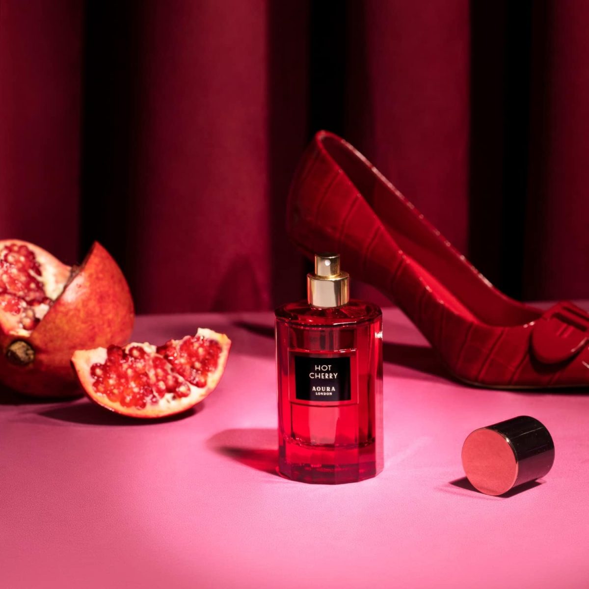 ⁦عطر هوت تشيري للنساء من اورا لندن - مزيج جذاب من روائح الزهور المنعشة والكرز العصير - عطر جذاب يدوم طويلا للنساء - او دي بارفان، 100 مل⁩ - الصورة ⁦3⁩