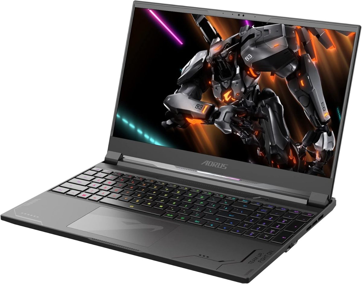 ⁦جيجابايت اوروس 15X: 15.6 انش 16:9 اطار رفيع QHD 2560x1440 165Hz انفيديا جيفورس RTX 4070 GPU 8GB GDDR6، انتل كور i9-13980HX، 16GB DDR5 RAM، 1TB SSD، ويندوز 11 هوم (AORUS 15X ASF-D3US754SH)، اسود⁩ - الصورة ⁦4⁩