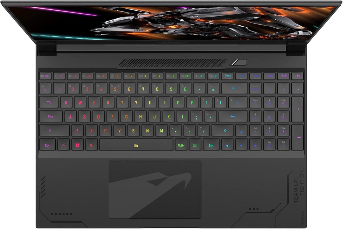 ⁦جيجابايت اوروس 15X: 15.6 انش 16:9 اطار رفيع QHD 2560x1440 165Hz انفيديا جيفورس RTX 4070 GPU 8GB GDDR6، انتل كور i9-13980HX، 16GB DDR5 RAM، 1TB SSD، ويندوز 11 هوم (AORUS 15X ASF-D3US754SH)، اسود⁩ - الصورة ⁦2⁩