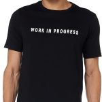 علامة امازون التجارية - انكاست دنيم كو. تيشيرت بطبعة بقصّة عادية للرجال