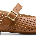 كلاركس حذاء باليه مسطح فاونا جين للنساء