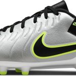 نايك حذاء كرة قدم ليجيند 10 للرجال