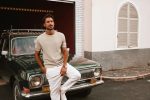 ⁦بي جيه بول جونز تي شيرت كاجوال كلاسيكي باكمام قصيرة ورقبة دائرية ضيقة ولون واحد للرجال⁩ - الصورة ⁦2⁩