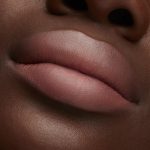 ⁦ماك احمر شفاه هاج مي من لاستر، لون بينك محايد⁩ - الصورة ⁦7⁩