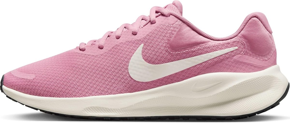 Nike Revolution 7 womens Sneaker