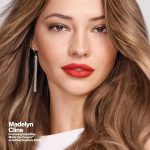 ⁦ريفلون قلم تلوين مات لايت من كولور ستاي - اون كلاود واين⁩ - الصورة ⁦4⁩