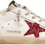 حذاء رياضي جلد ابيض للنساء من جولدن جوز، حذاء رياضي عصري مزين بالترتر برباط ورقبة منخفضة