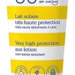 موستيلا - لوشن شمس عالي الحماية بعامل وقاية من الشمس 50+ للوجه للبشرة الحساسة - غير نانو، مقاوم للماء وخالي من العطور - 40 مل