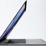 لابتوب ماك بوك برو A1990 بشاشة ريتينا مقاس 15 انش ومعالج كور i9 (2018) وذاكرة RAM 32GB وSSD 512GB وبطاقة رسومات AMD راديون 4GB رمادي سبيس