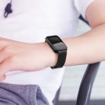 ⁦اوميدا سوار معدني لساعة هواوي باند 8، سوار بديل من الستانلس ستيل قابل للتعديل مع ابزيم مغناطيسي لساعة هواوي باند 8 للنساء والرجال⁩ - الصورة ⁦5⁩