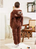 ⁦بيجامة من قطعة واحدة بتصميم دب بني من الفلانيل بمقاس محكم للاطفال الاولاد والبنات⁩ - الصورة ⁦7⁩