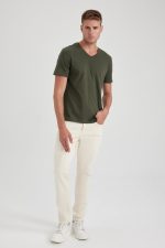 ⁦ديفاكتو تيشرت للرجال B0646AX⁩ - الصورة ⁦3⁩