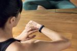 ⁦Fitbit Flex 2, Black (US Version)⁩ - الصورة ⁦6⁩