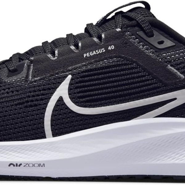 نايك حذاء بيجاسوس 40 برباط للرجال من اير زوم