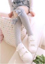 ⁦توب تيم 4 ازواج من الجوارب الطويلة حتى الركبة للفتيات الصغيرات فوق ربلة الساق، جوارب فوق الركبة بنمط فيونكة⁩ - الصورة ⁦4⁩