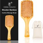 فرشاة شعر من الخيزران من سيرا تاتش - فرشاة شعر خشبية للنساء والرجال، مضادة للتجعد لفك تشابك الشعر وتدليك فروة الرأس، فرشاة شعر خشبية بجودة صالونات التجميل للحصول على شعر ناعم وصحي.