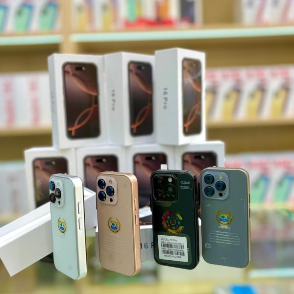 هاتف ذكي صغير XS15 الجيل الثالث من سويس، شاشة لمس 3 انش، ثنائي شرائح الاتصال، ذاكرة RAM 2GB، ذاكرة روم 16GB، 1000mAh، كاميرا 0.3MP + 2MP، اندرويد 8.1، نحيف للغاية، رمادي تيتانيوم